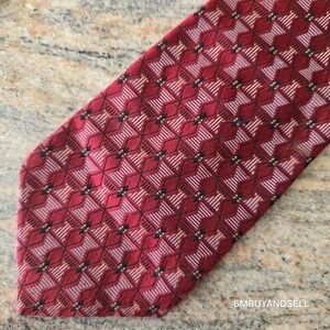 Jones New York Red Geometric Pattern 100% Imported Silk Neck Tie Red Black White